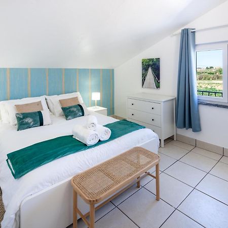 Silvercoast Apartments - Swimming Pool & Jacuzzi Atouguia Da Baleia Esterno foto