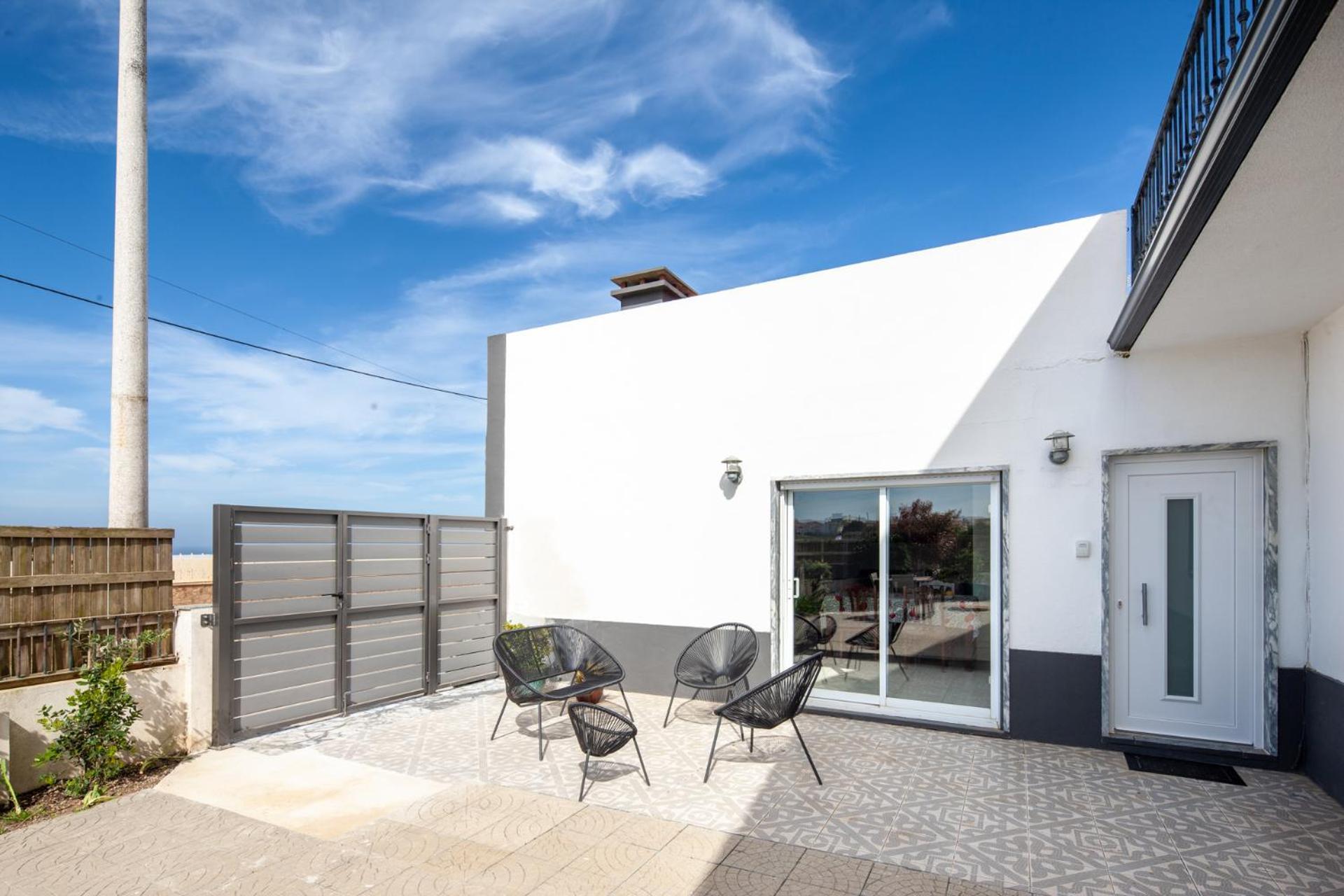 Silvercoast Apartments - Swimming Pool & Jacuzzi Atouguia Da Baleia Esterno foto