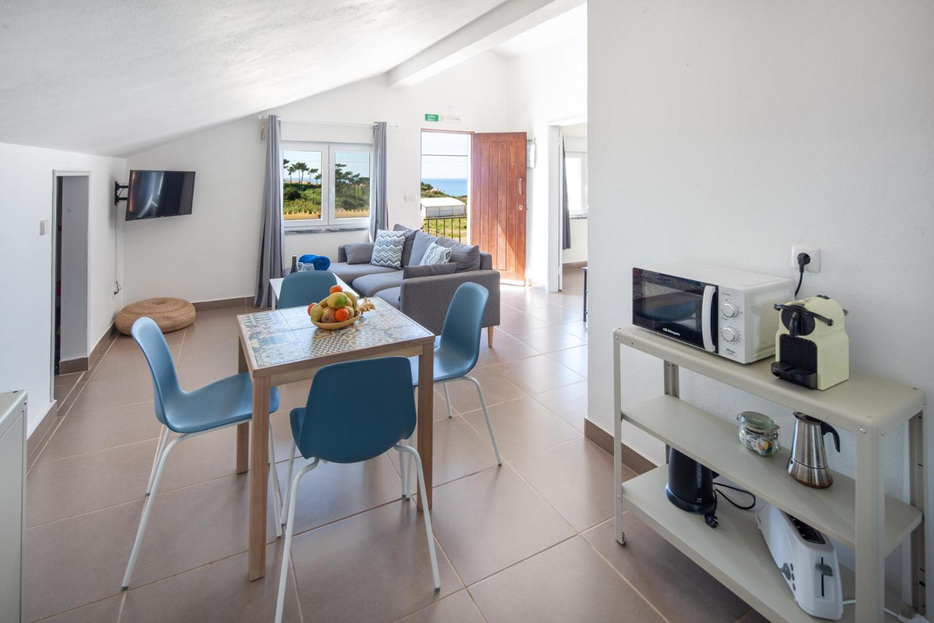 Silvercoast Apartments - Swimming Pool & Jacuzzi Atouguia Da Baleia Esterno foto