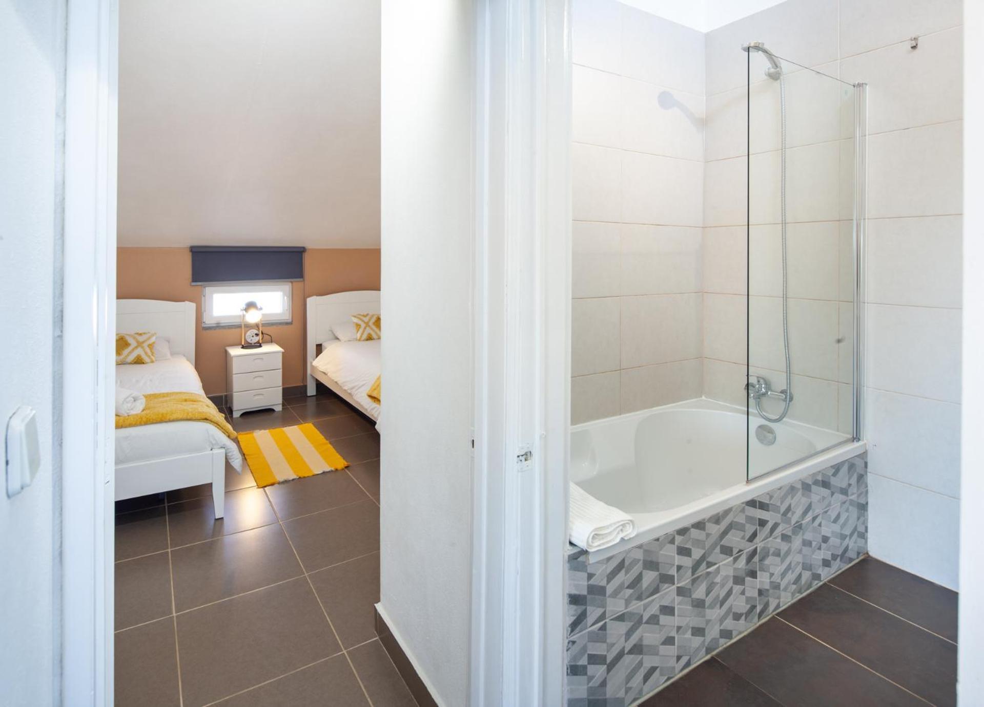 Silvercoast Apartments - Swimming Pool & Jacuzzi Atouguia Da Baleia Esterno foto