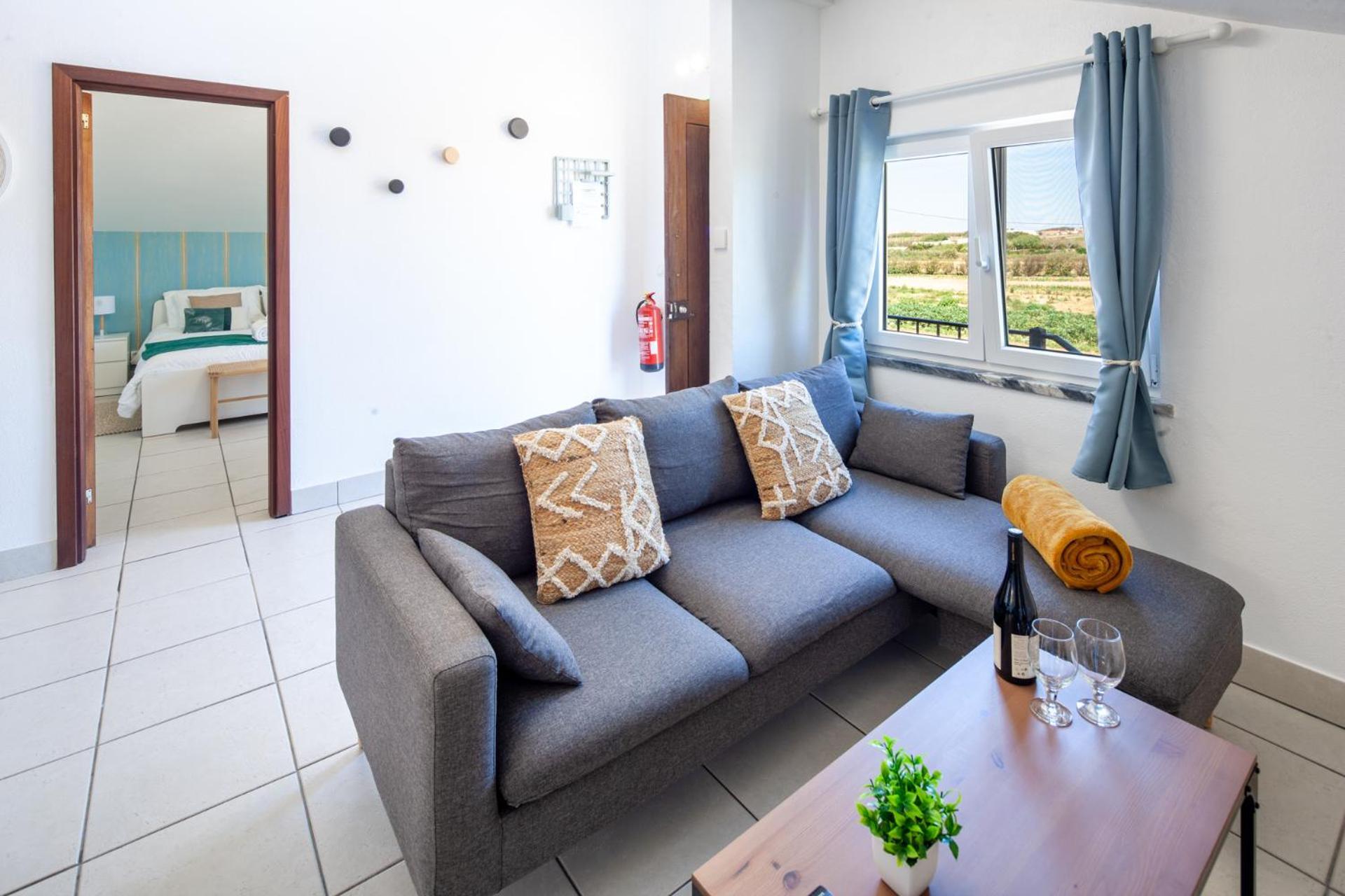 Silvercoast Apartments - Swimming Pool & Jacuzzi Atouguia Da Baleia Esterno foto